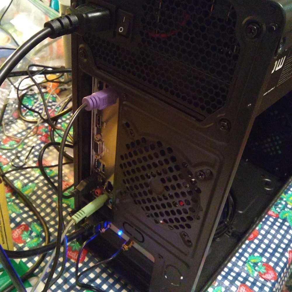 Custom Built Desktop Computer Ryzen 5, 8GB RAM, GT710 2GB, 500GB SSD *Open Box*